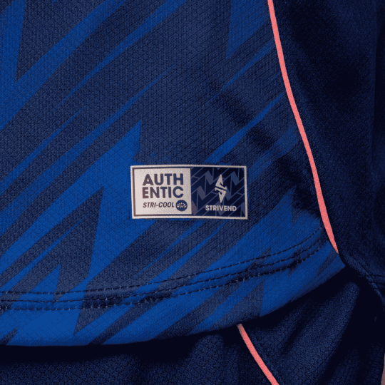 Bộ Quần Áo Bóng Đá Strivend V8 Xanh Đen