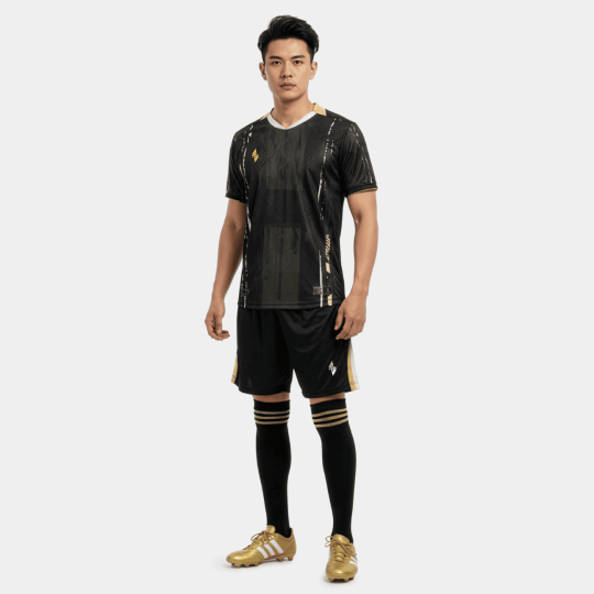 Bộ Quần Áo Bóng Đá Strivend V9 Đen